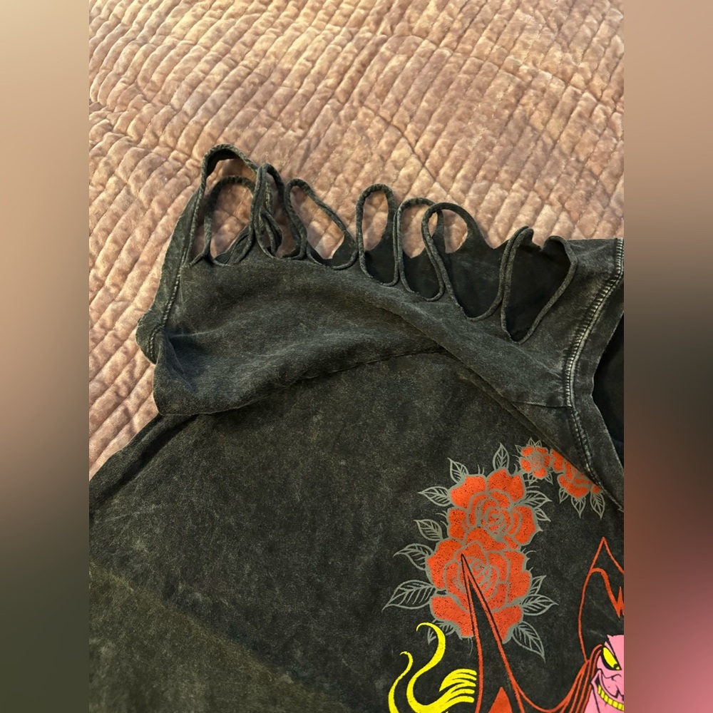 Torrid Disney Villains Jafar Tee - Picture 4 of 5